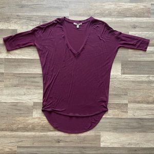 Women’s Size Small Burgundy V Neck Shirt